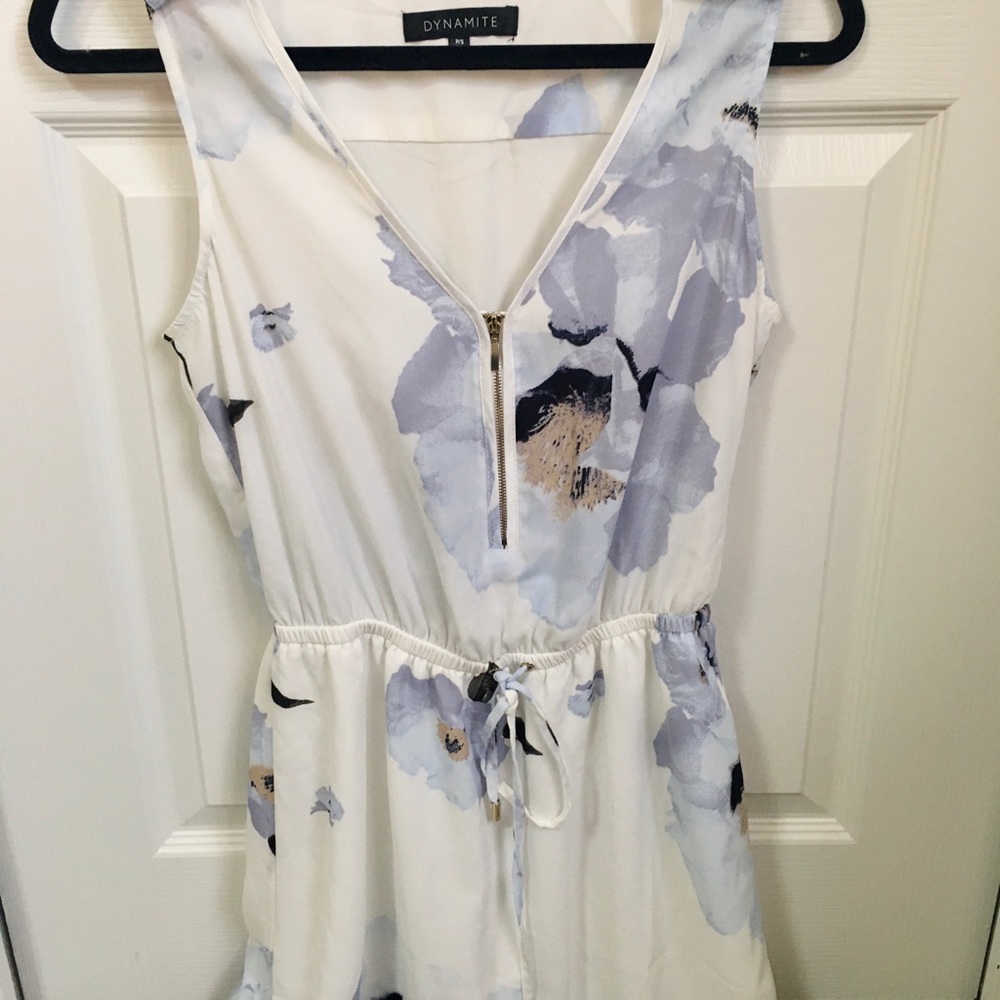 Dynamite floral dress